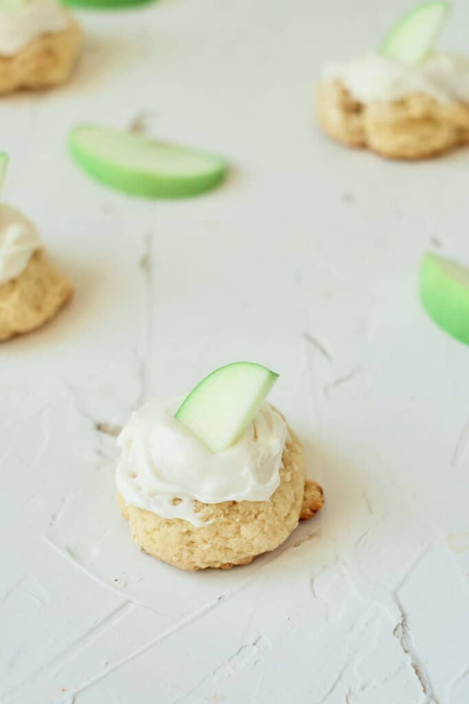 A close up on a delicious apple pie cookie.