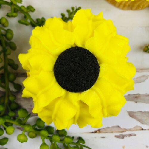 closeup of a sunflower cupcake