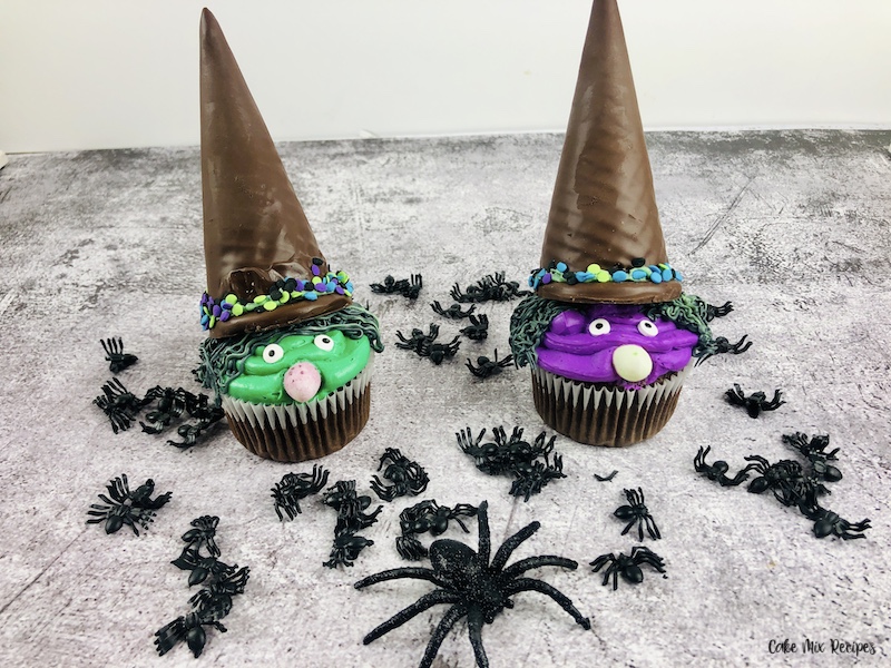 Featured image showing the finished halloween witch cupcakes ready to eat.
