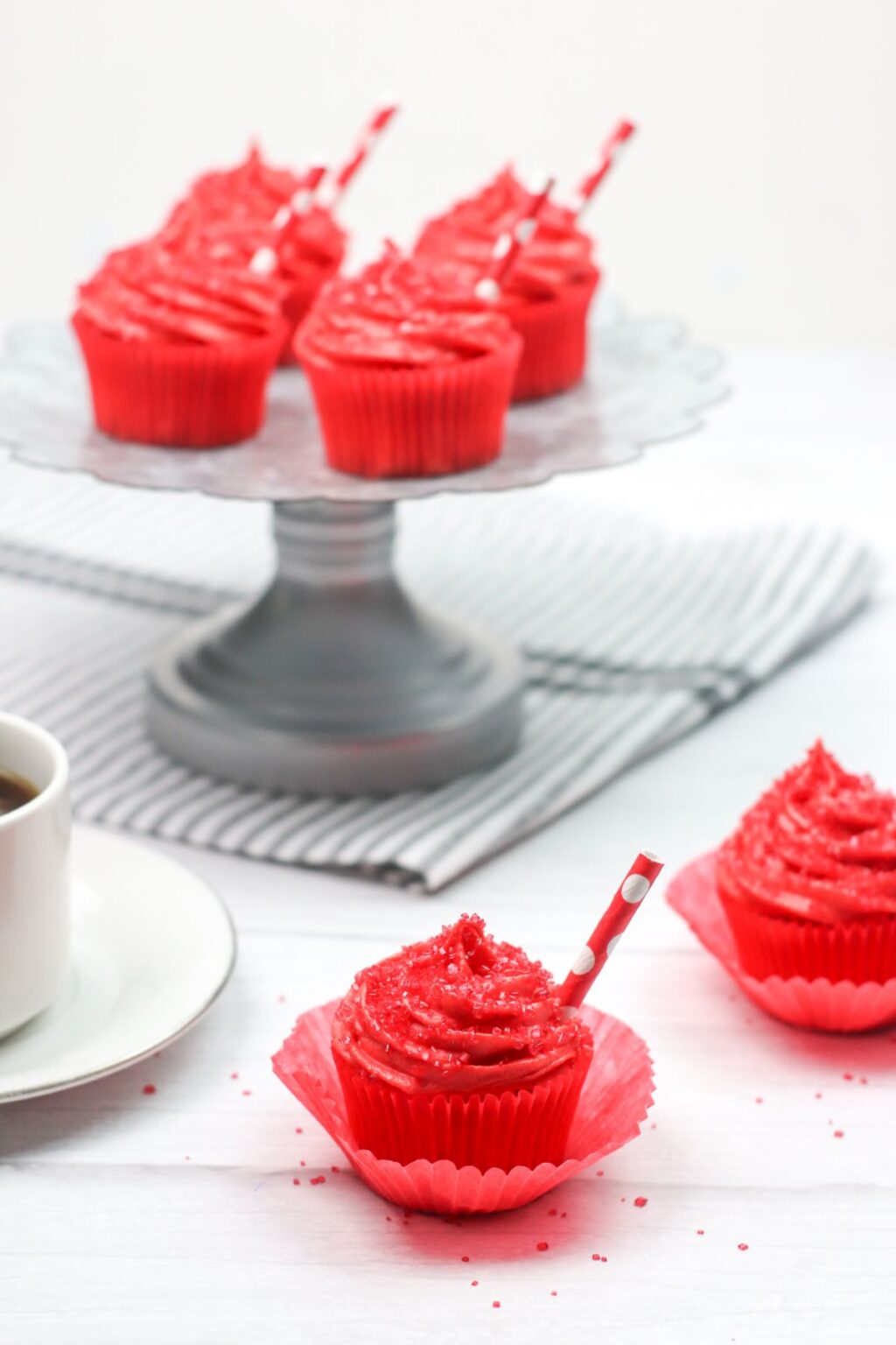 Shirley Temple Cherry Cupcakes - Cake Mix Recipes