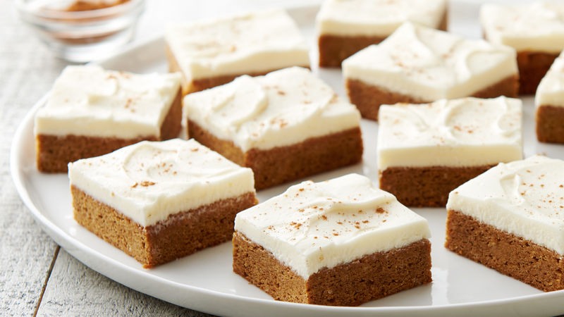 Gingerbread cookie bars with rich cream cheese icing