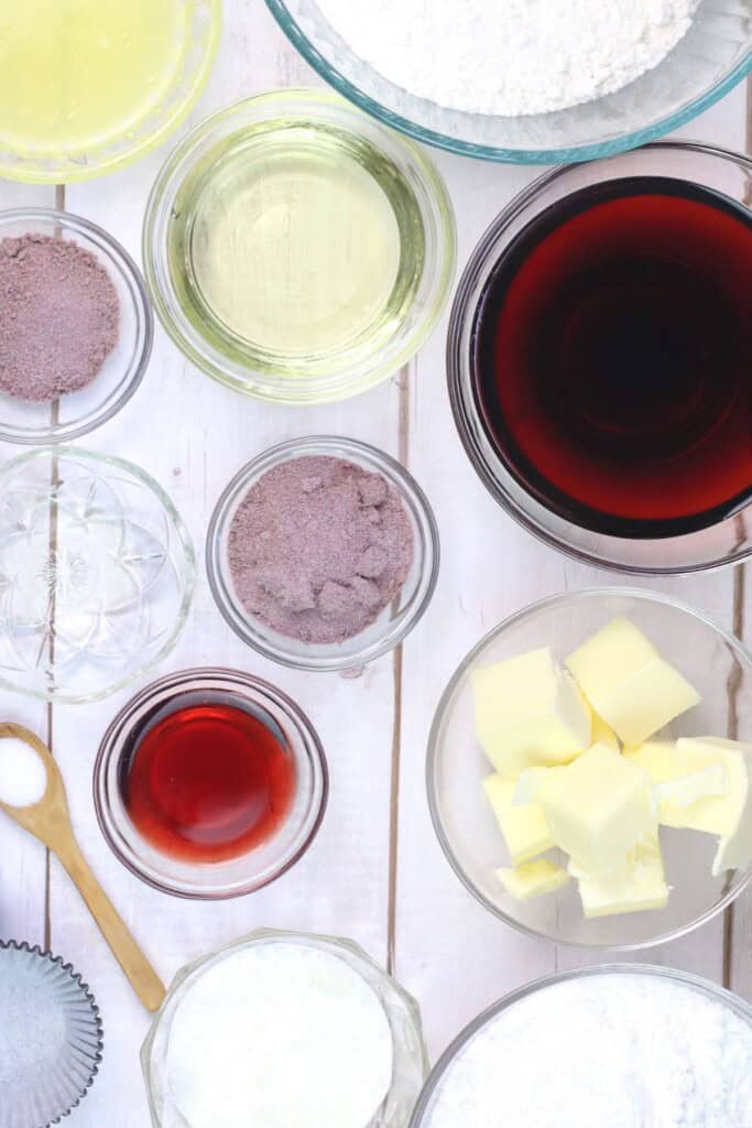 Jello, cake, mix, soda and ingredients need for the dessert.