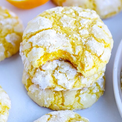 Bright lemon cookie with powdered sugar
