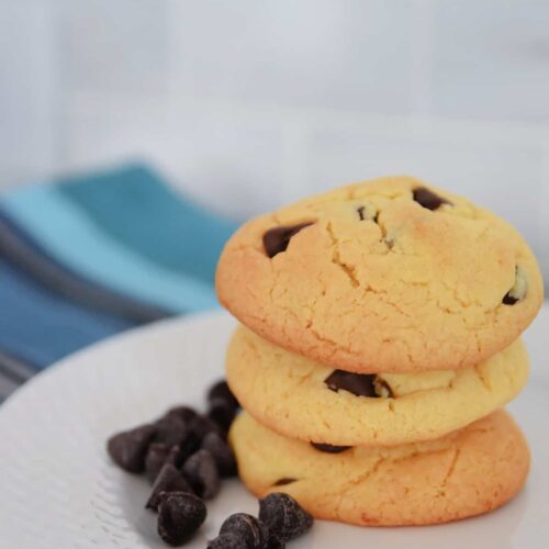 Fluffy chocolate chip cookies