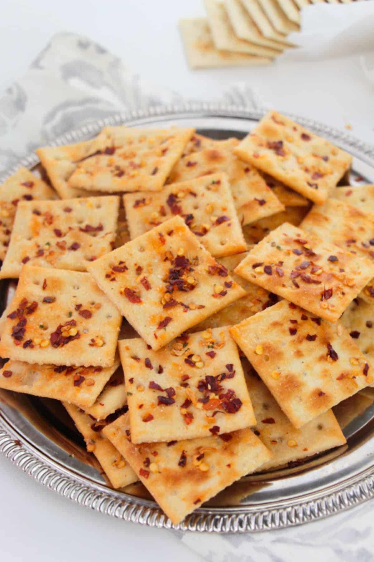 A platter of alabama heat seasoned crackers.