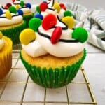A close up of he christmas light cupcakes.